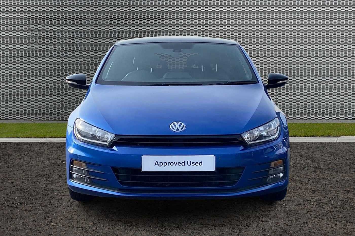 Volkswagen Scirocco Diesel Coupe GT Black Edition**Dynaudio**