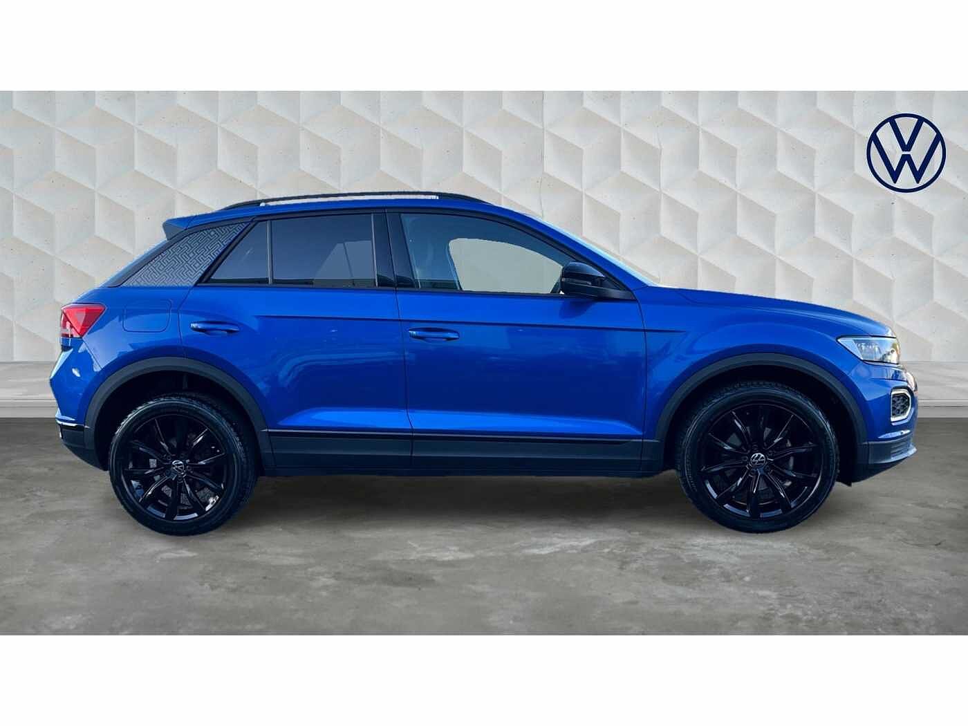 Volkswagen T-ROC 2017 1.0 TSI Black Edition 110PS