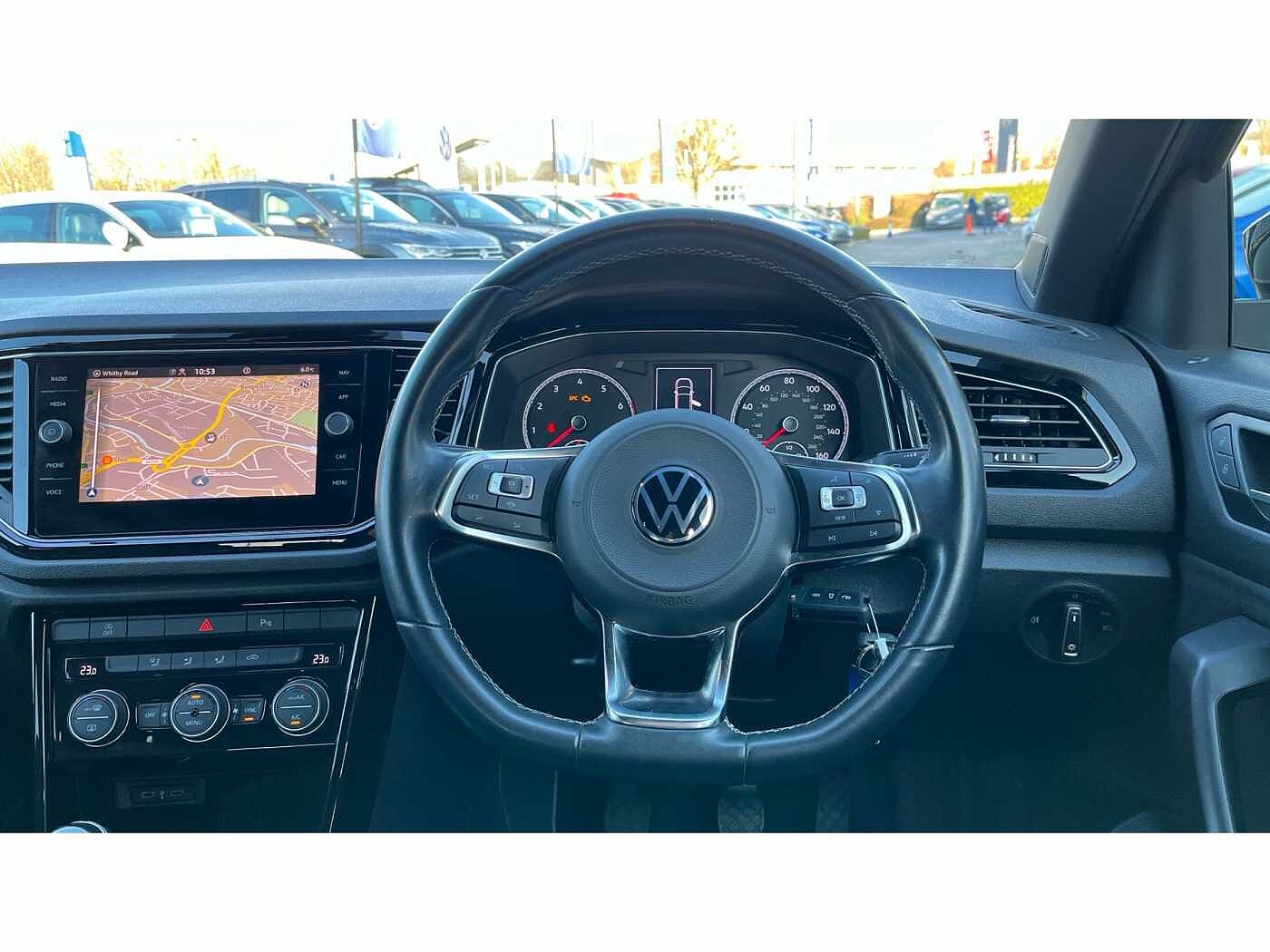 Volkswagen T-ROC 2017 1.0 TSI Black Edition 110PS