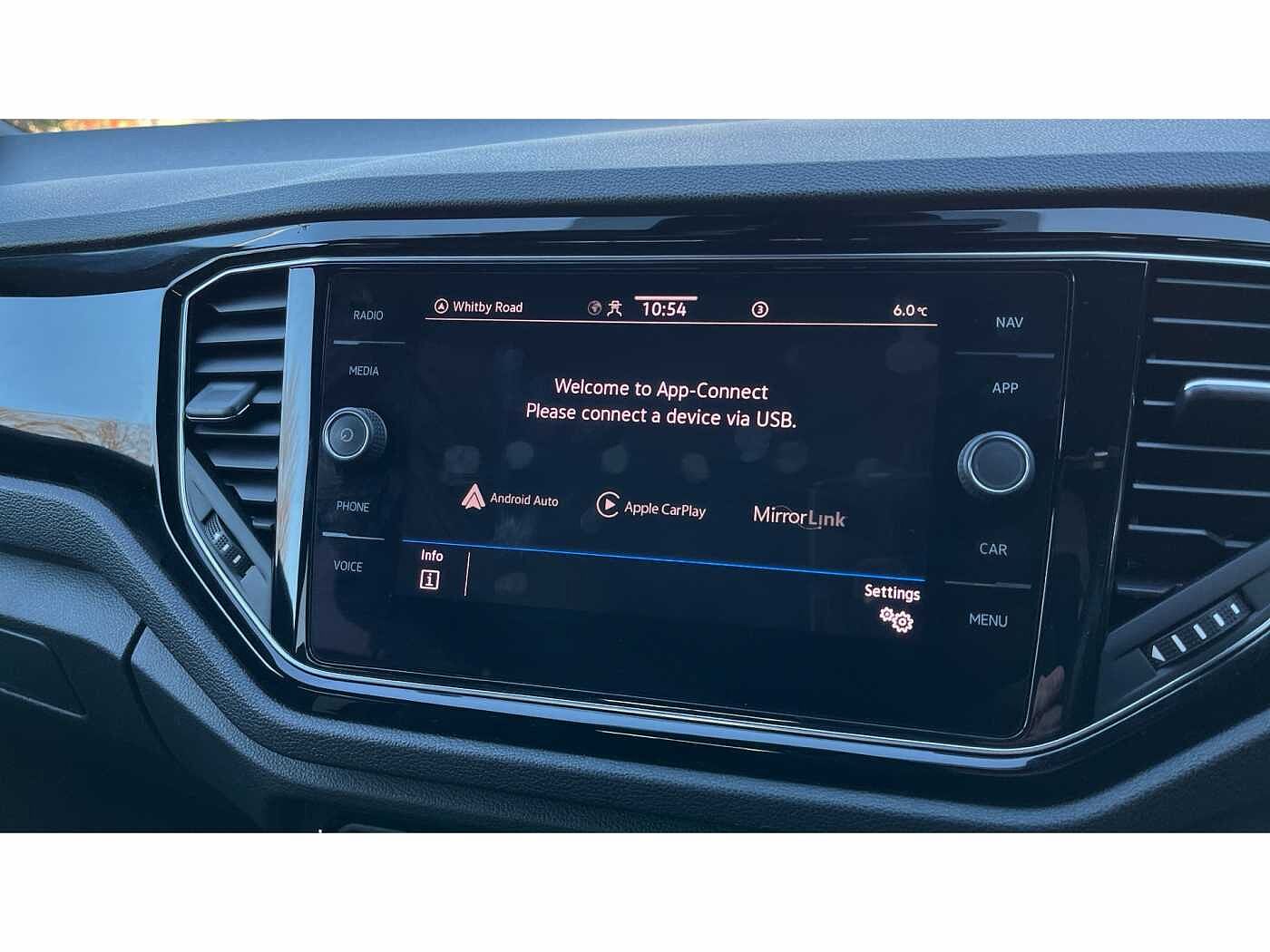 Volkswagen T-ROC 2017 1.0 TSI Black Edition 110PS