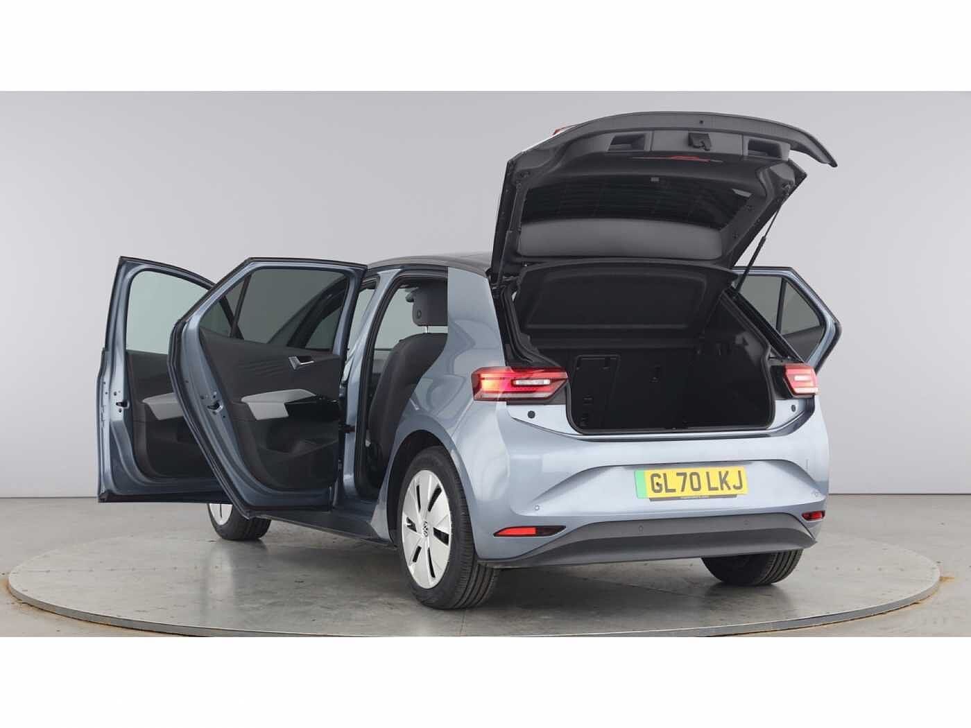Volkswagen ID.3 Family Pro Performance 204PS 1-speed automatic 5 Door