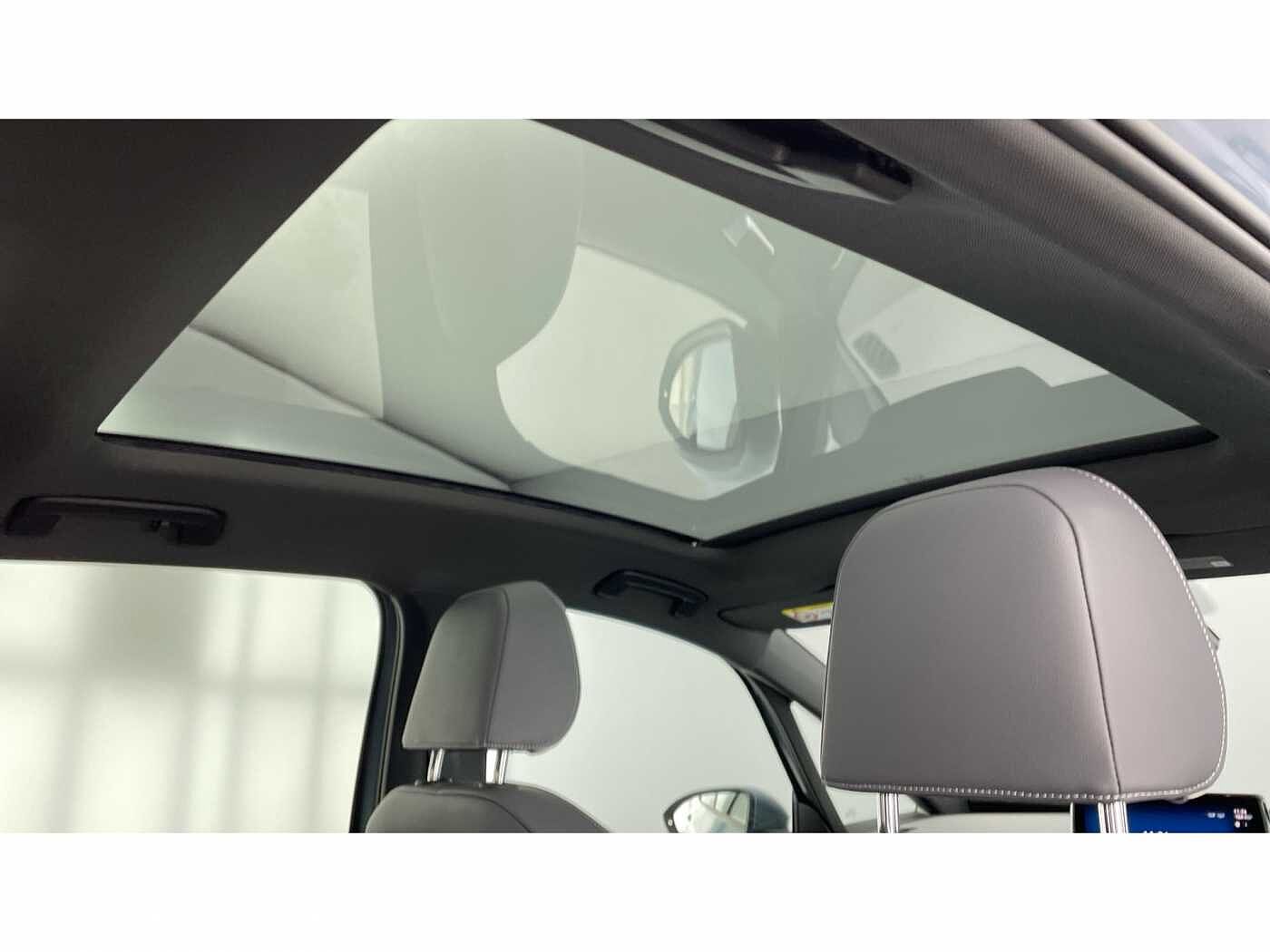 Volkswagen ID.3 Family Pro Performance 204PS 1-speed automatic 5 Door