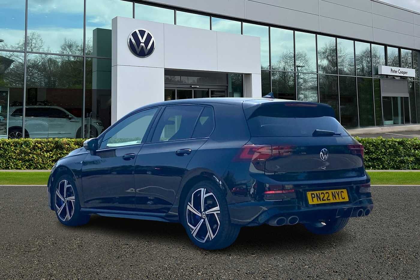 Volkswagen Golf R MK8 2.0 TSI 4Motion 320PS DSG 5 Dr