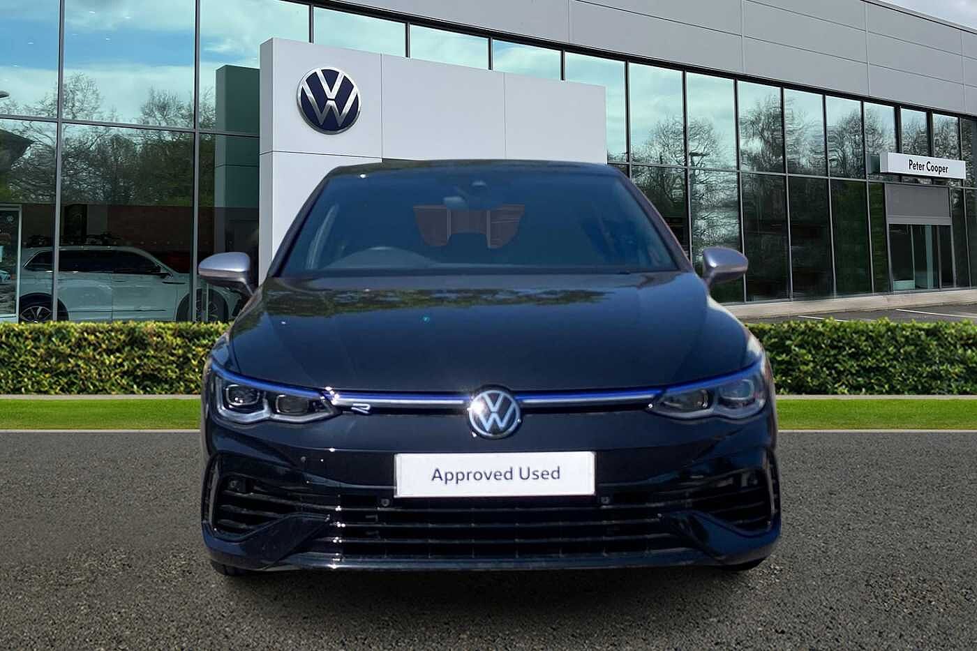 Volkswagen Golf R MK8 2.0 TSI 4Motion 320PS DSG 5 Dr