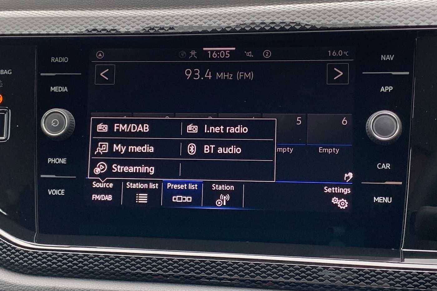 Volkswagen Taigo 1.0 TSI (95ps) Life + Heated Front Seats