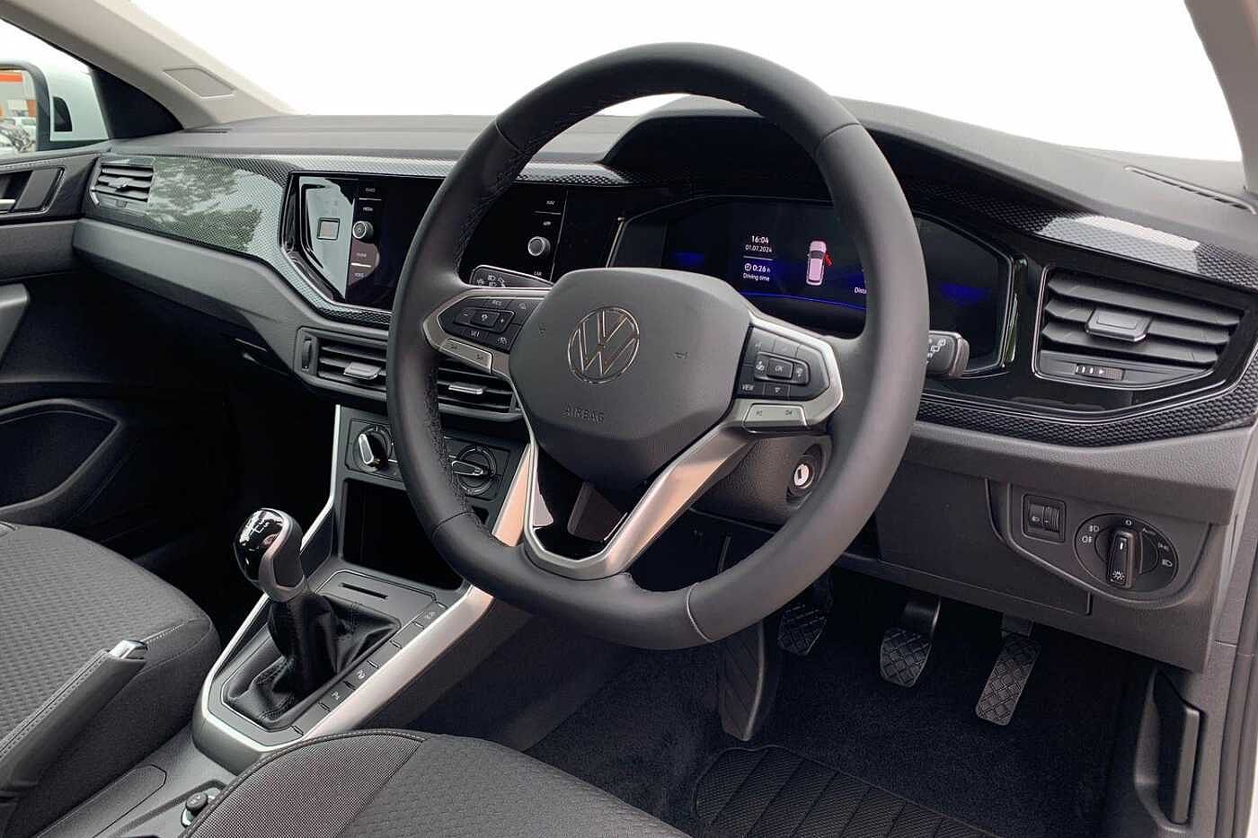 Volkswagen Taigo 1.0 TSI (95ps) Life + Heated Front Seats