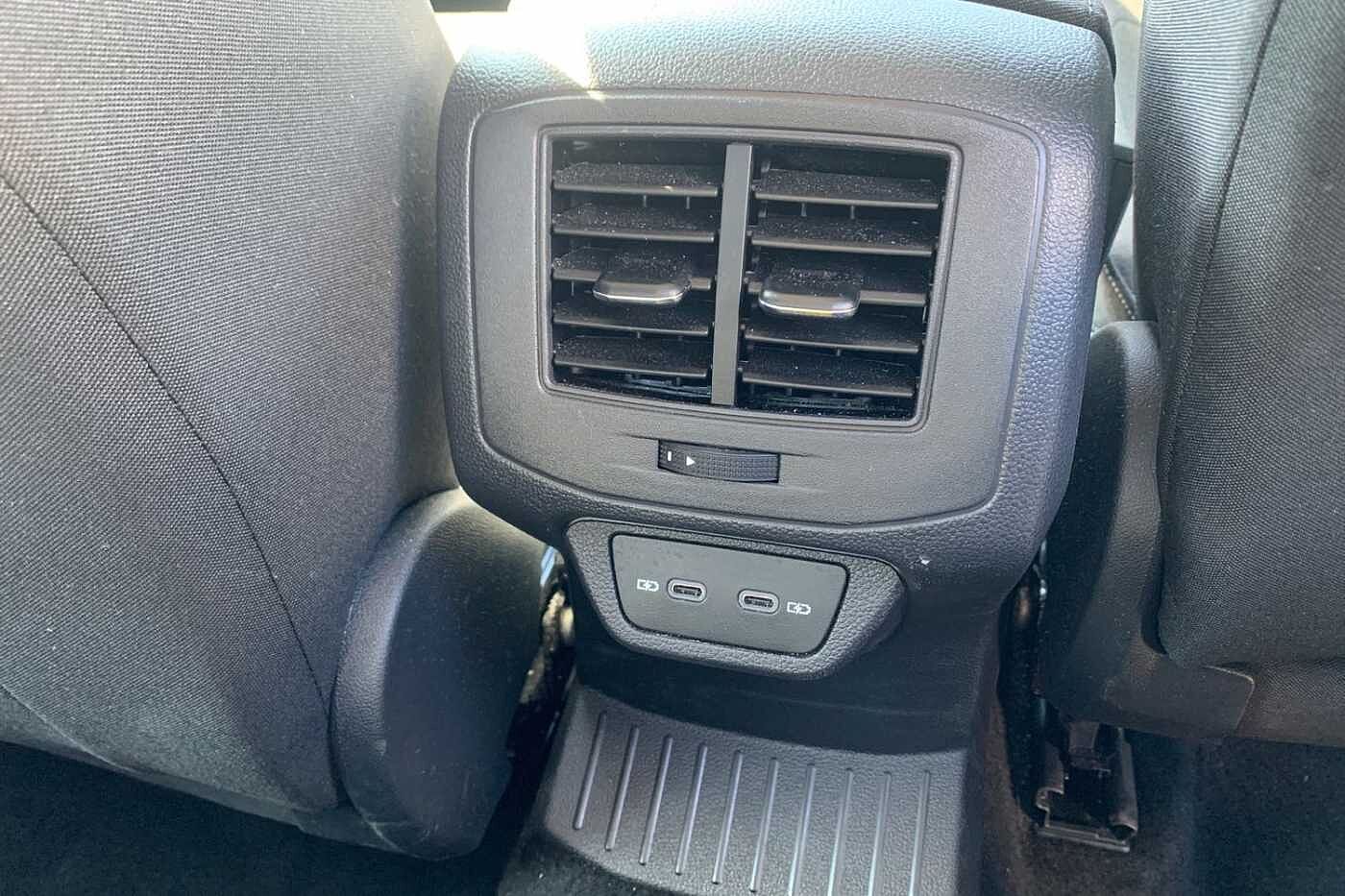 Volkswagen T-ROC TSI