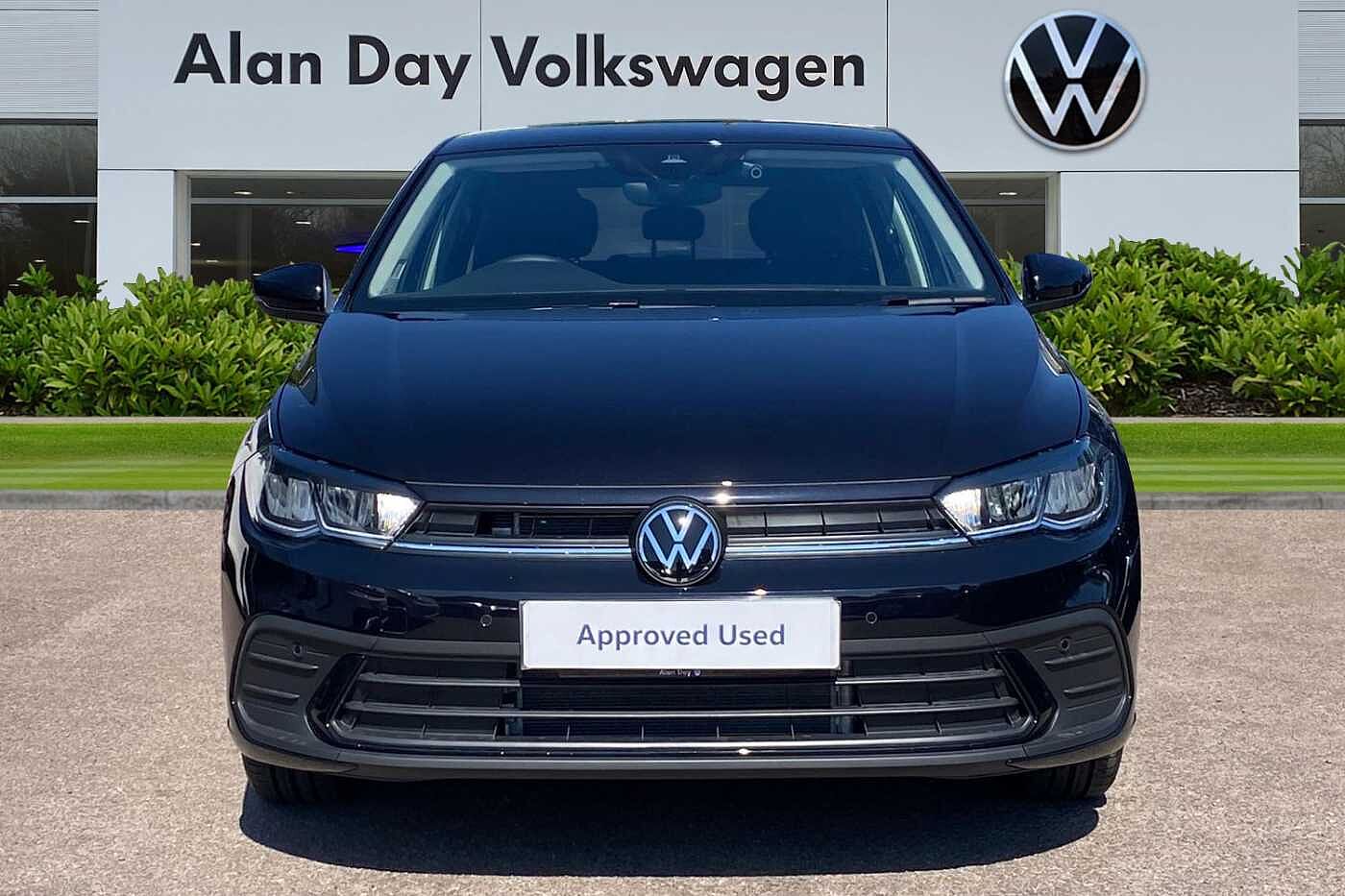 Volkswagen Polo Hatchback 1.0 TSI Match 5dr DSG