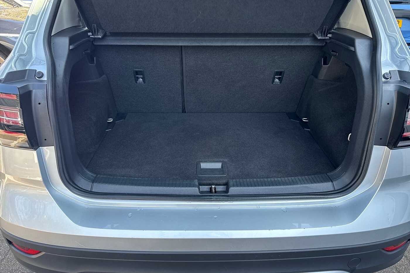Volkswagen T-Cross 1.0 TSI (110ps) SE DSG Hatchback