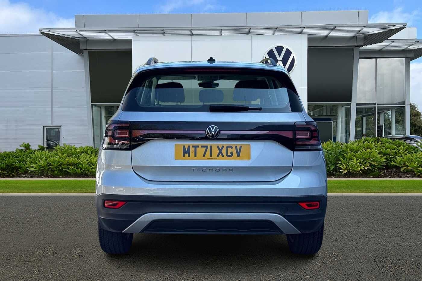 Volkswagen T-Cross 1.0 TSI (110ps) SE DSG Hatchback