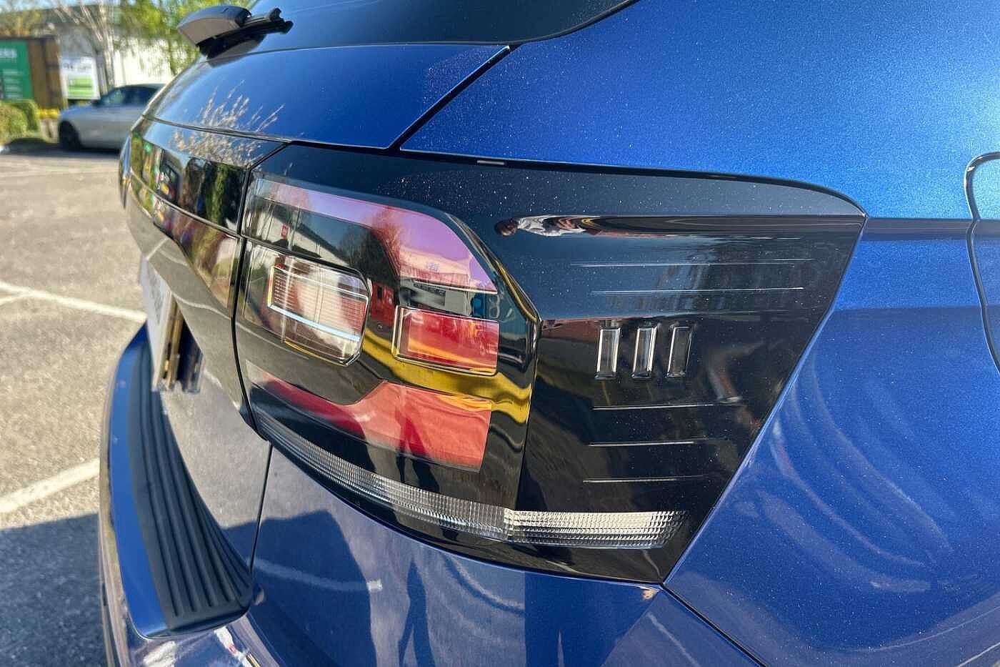Volkswagen T-Cross 1.0 TSI (110ps) SE DSG Hatchback
