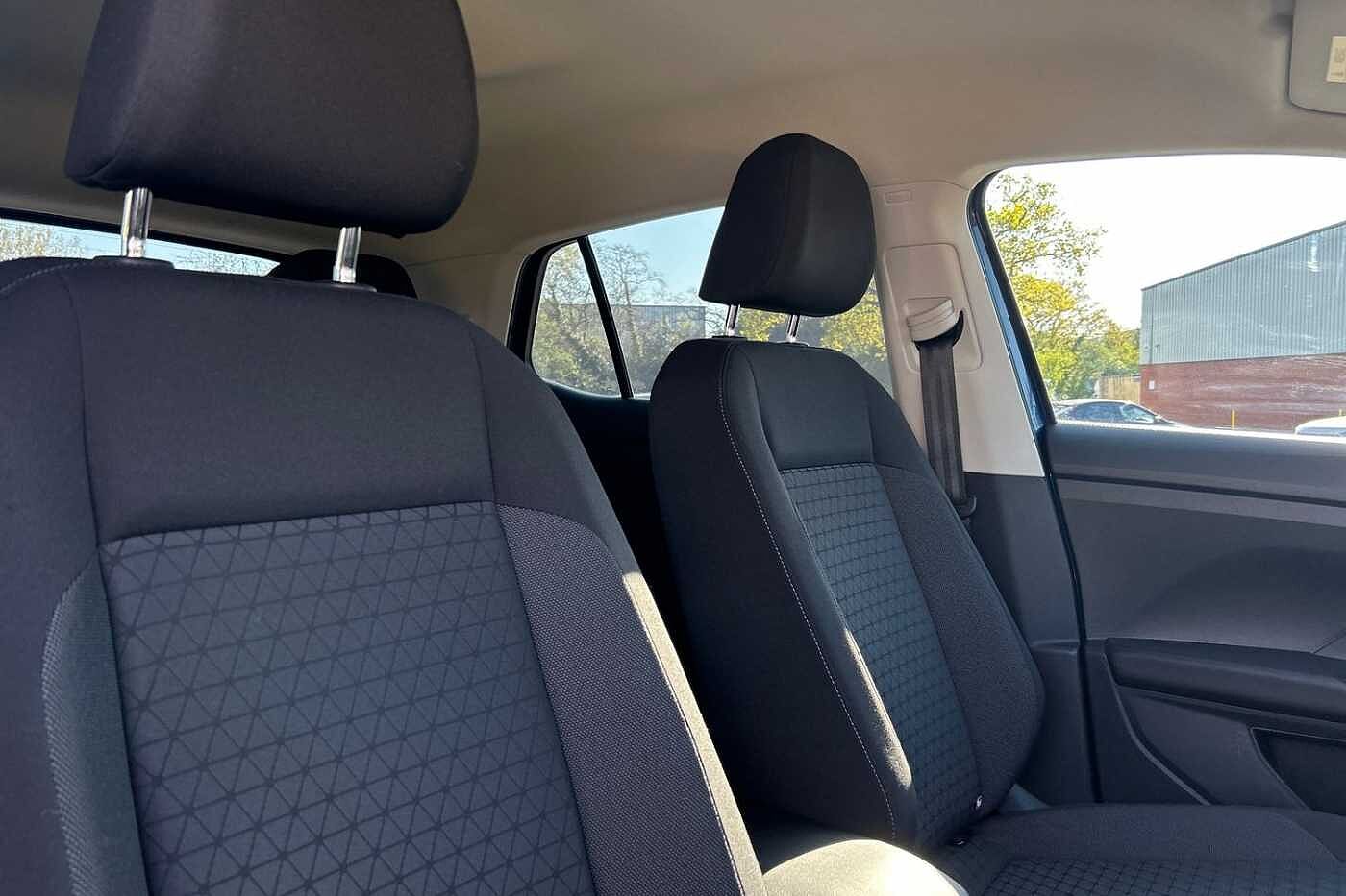 Volkswagen T-Cross 1.0 TSI (110ps) SE DSG Hatchback