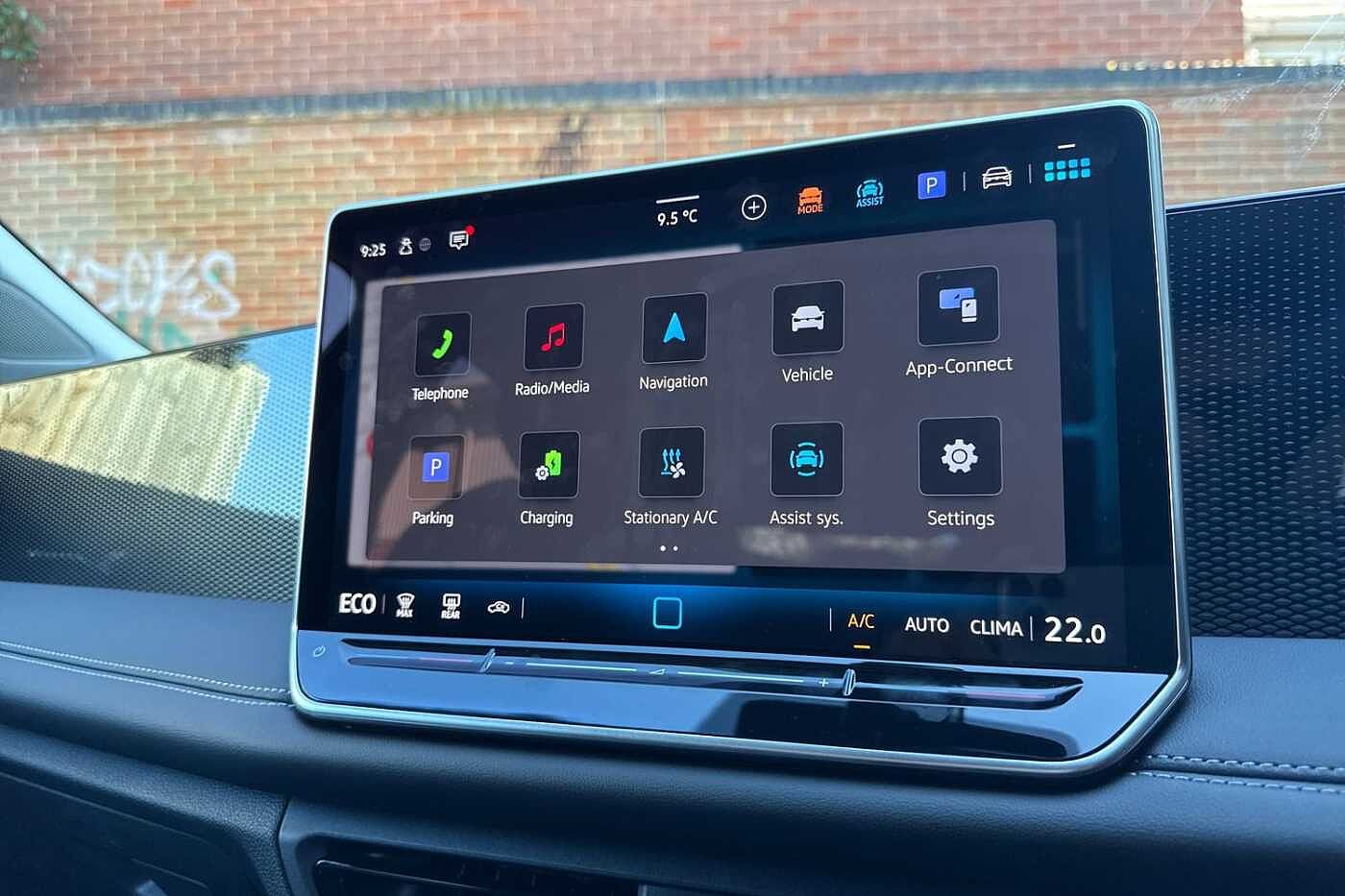 Volkswagen Tiguan 1.5 TSI eHybrid 19.7kWh Match SUV 5dr Petrol Plug-in Hybrid DSG Euro 6 (s/s) (20
