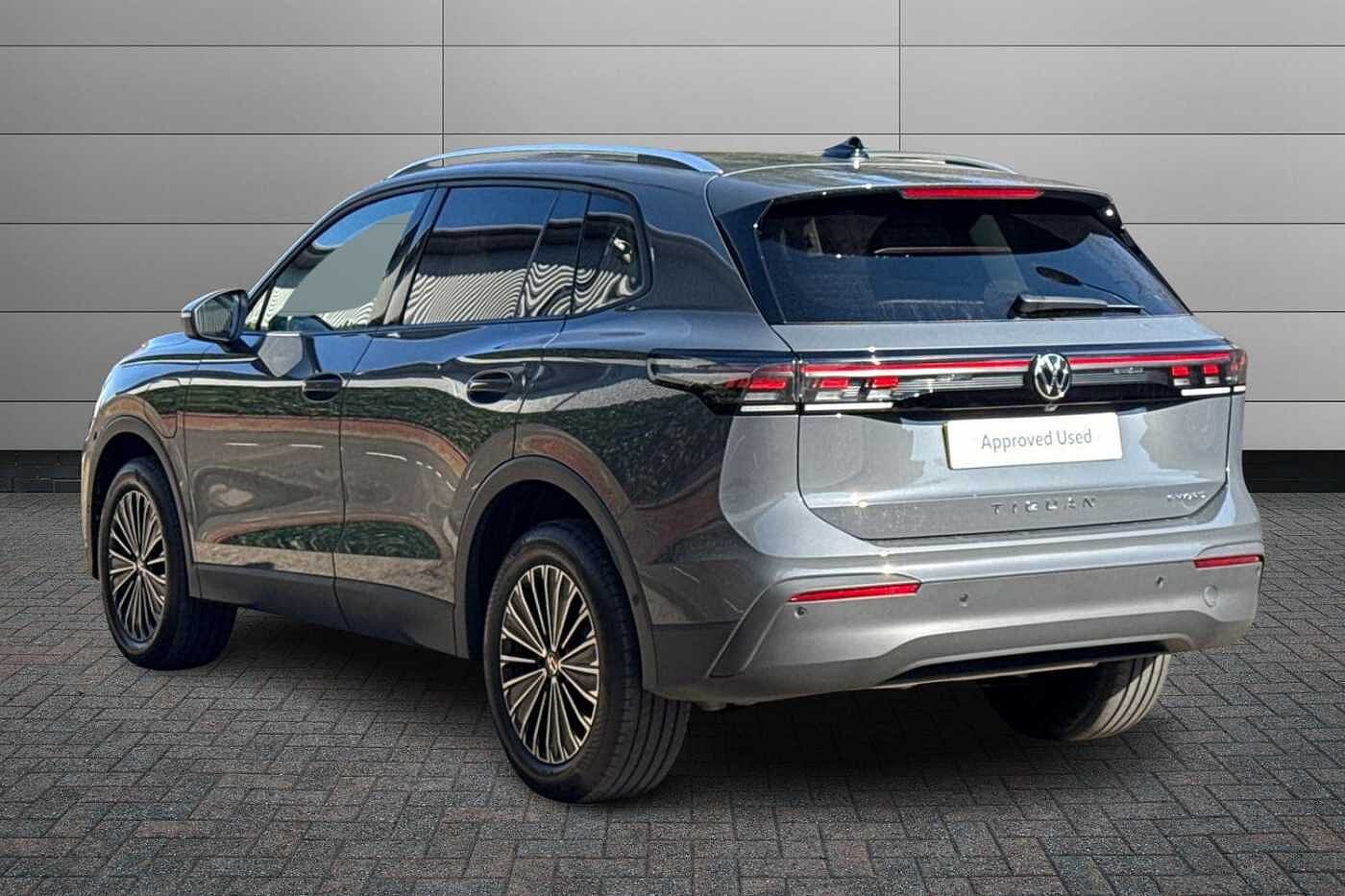 Volkswagen Tiguan 1.5 TSI eHybrid 19.7kWh Match SUV 5dr Petrol Plug-in Hybrid DSG Euro 6 (s/s) (20